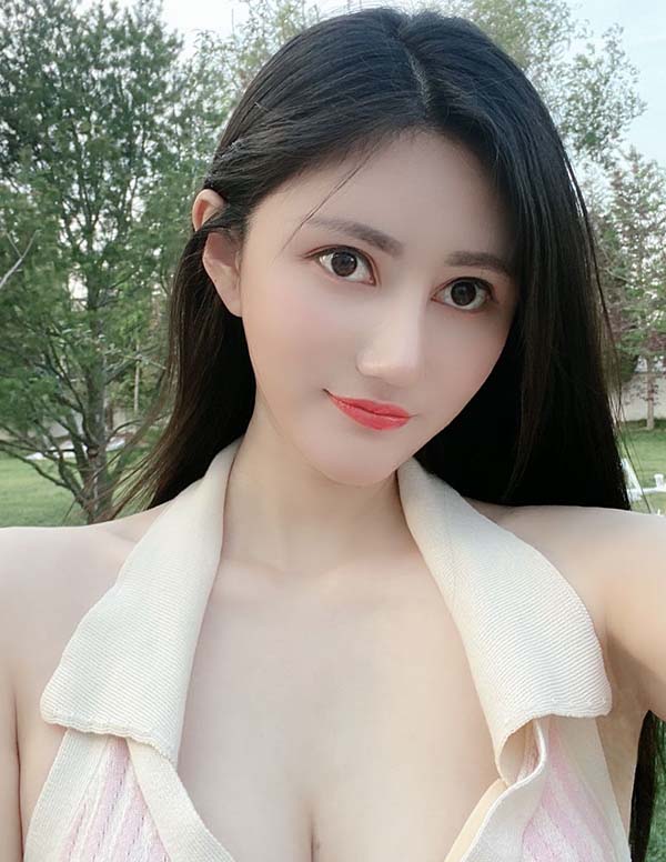 曼谷模特微信